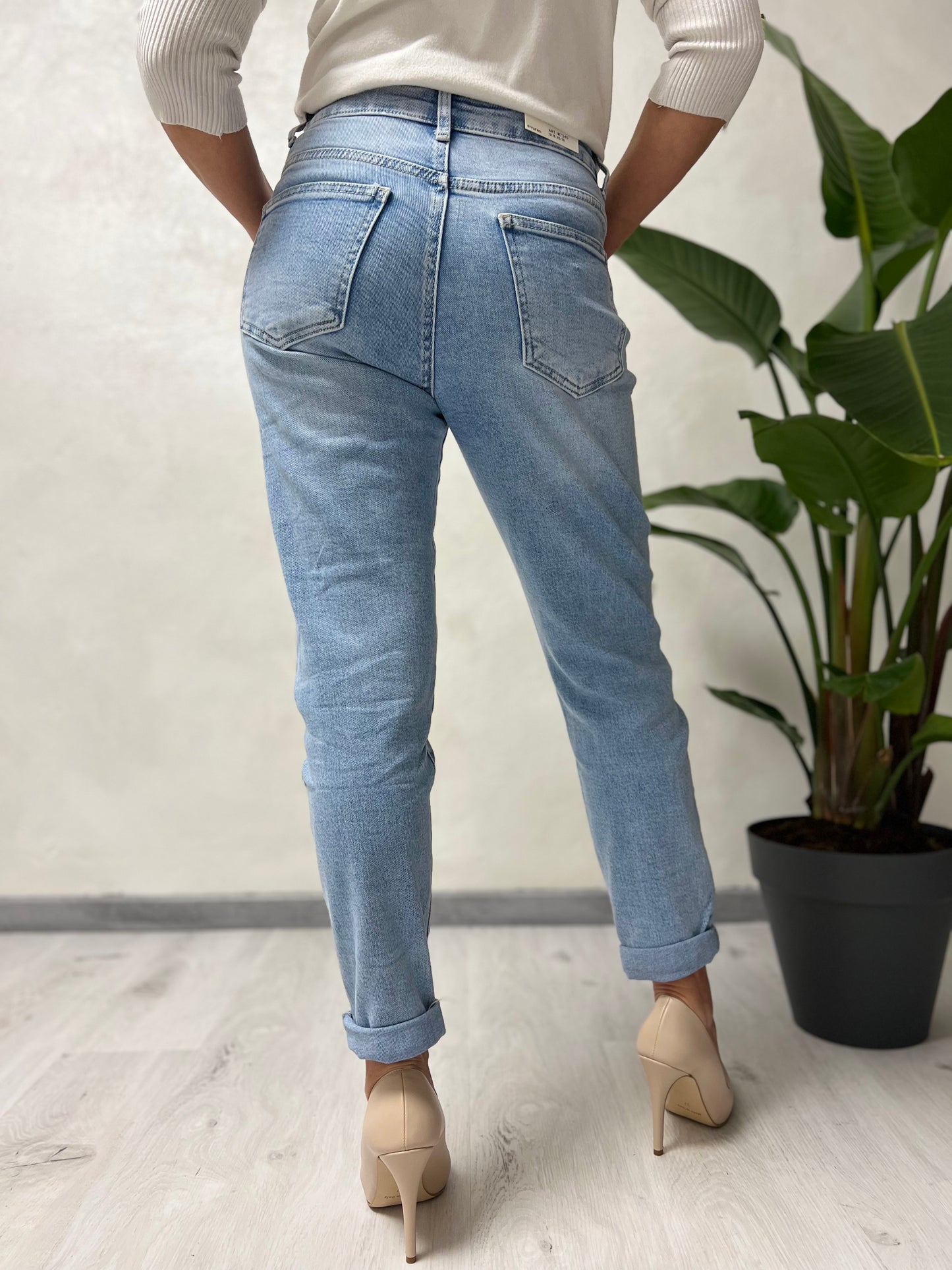 Jeans momfit farfalle M7345